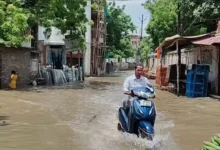वाराणसी में बारिश से जलजमाव और जाम, कांग्रेस अध्यक्ष अजय राय ने कसा तंज