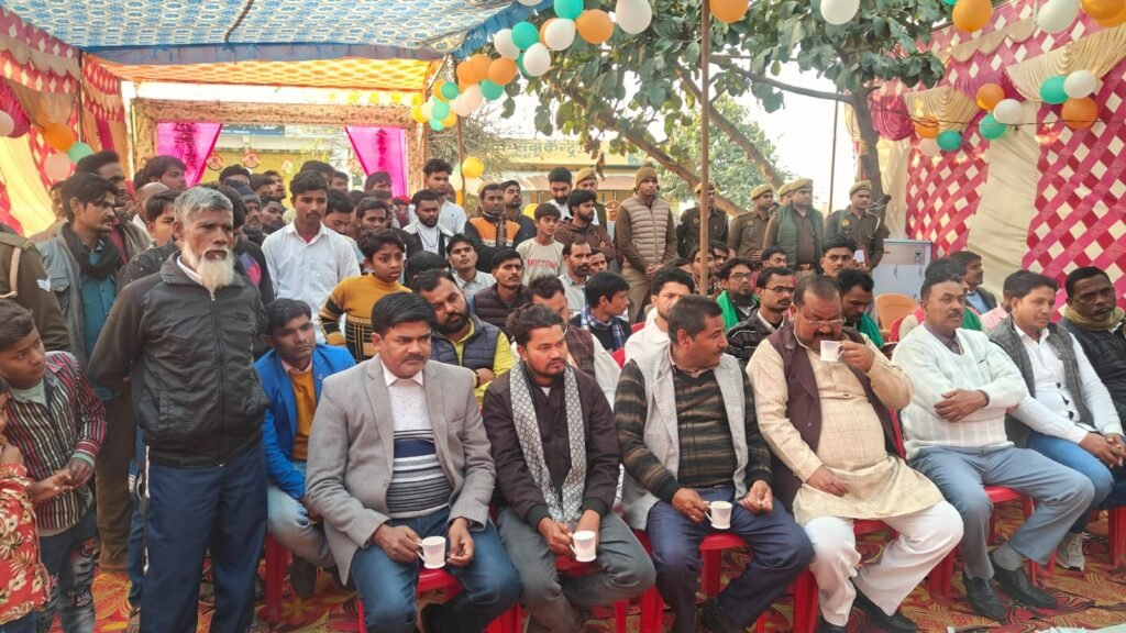 हरदोई पुलिस को बड़ी सौगात: पुलिस अधीक्षक अशोक कुमार मीणा द्वारा थाना शाहाबाद क्षेत्र में पुलिस चौकी का उद्घाटन, ASP आलोक राज नारायण सहित अधिकारी रहे मौजूद 4 IMG 20260203 WA0025 1
