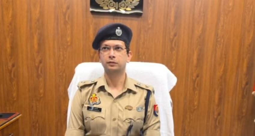 पुलिस अधीक्षक के निर्देशन में पूरे जनपद में कानून-व्यवस्था बनाए रखने और अपराध नियंत्रण को लेकर व्यापक अभियान चलाया गया 2 FB IMG 1777703047210