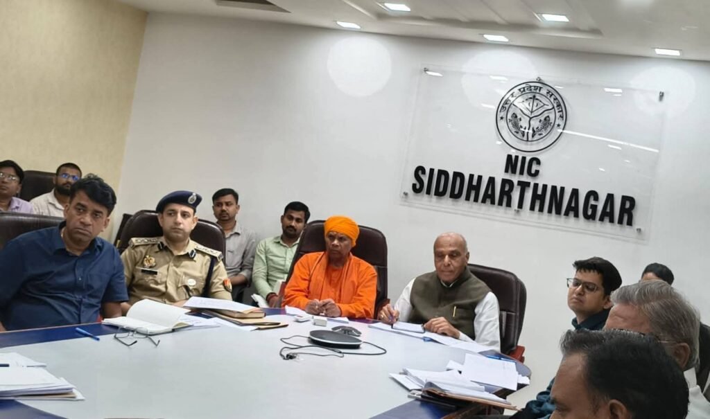 खराब एवं गड्ढायुक्त सड़कों को शीघ्र ठीक कराने के निर्देश दिए। 2 FB IMG 1779351751624