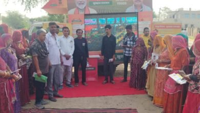 ग्राम रथ अभियान राज्य सरकार की योजनाओं का संदेश लेकर जिले में गांव- गांव पहुँचे ग्राम रथ 1 ०००००००