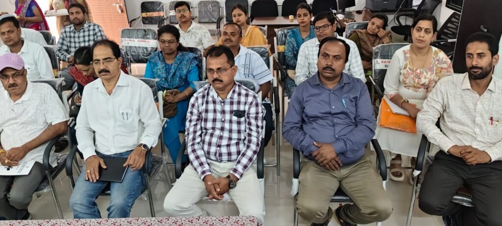 जिला स्तरीय प्रश्न पत्र निर्माण समिति की बैठक संपन्न 2 01 जिला स्तरीय प्रश्नपत्र निर्माण