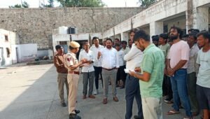 जिला एवं सेशन न्यायाधीश ने किया जिला कारागृह का निरीक्षण’ 3 03 4