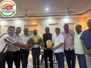 बल्लारपुर पेपर मिल मज़दूर सभा, बल्लारपुर ने यूनियन सेक्रेटरी श्री अनिल तुंगिडवार तथा श्री फ़रीद मोहम्मद का किया सम्मान 13 FB IMG 1782554269351