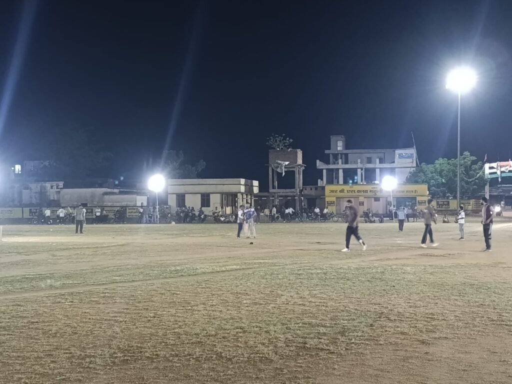 पिपरी का तूफानी प्रदर्शन, रेणुकूट को 25 रन पर समेटकर 7 गेंदों में दर्ज की ऐतिहासिक जीत 4 IMG 20260610 WA01011