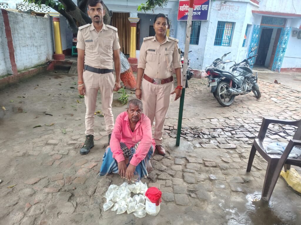 अवैध चुलाई शराब के साथ एक गिरफ्तार 2 IMG 20260611 WA0013