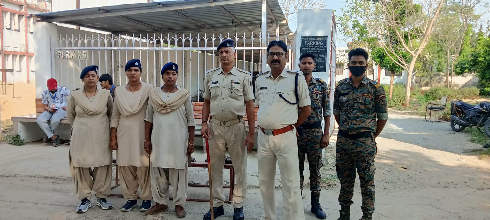 बिहार पुलिस मध निषेध सिपाही भर्ती परीक्षा जिले के बिभिन्न केन्द्रो पर आयोजित की जा रही है l 11 IMG 20260614 WA0052