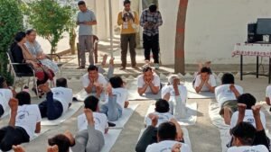 अंतर्राष्ट्रीय योग सप्ताह के उपलक्ष में उप जेल मेंहगांव में योग शिविर का किया गया आयोजन 2 IMG 20260615 WA0091