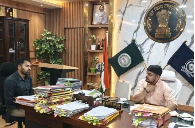 धनबाद के 24 जर्जर स्कूल भवन होंगे शिफ्ट, बच्चों की सुरक्षा को लेकर प्रशासन का बड़ा फैसला