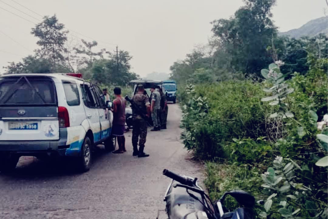 बरोरा में सड़क किनारे मिला अज्ञात व्यक्ति का शव, चेहरे पर चोट के निशान से बढ़ा हत्या का शक; पुलिस जांच में जुटी 11 IMG 20260620 WA0328