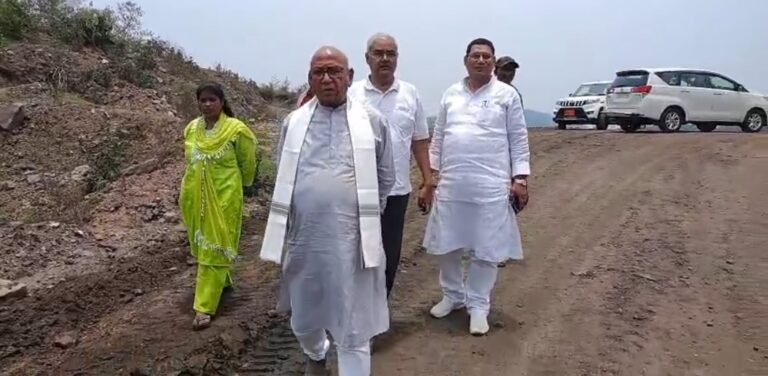 अंगारपथरा में अस्थायी पुल के मामले को विस में उठायेंगे- सरयू राय