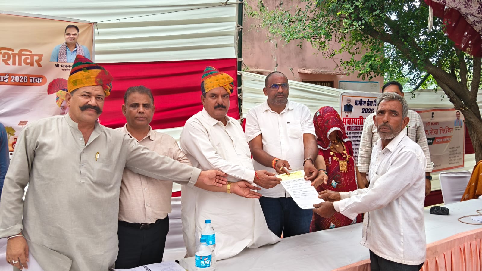 राज्य मंत्री विजय सिंह चौधरी ने ग्राम पंचायत सोलाया में किया ग्रामीण सेवा शिविर का अवलोकन 11 IMG 20260625 WA0009