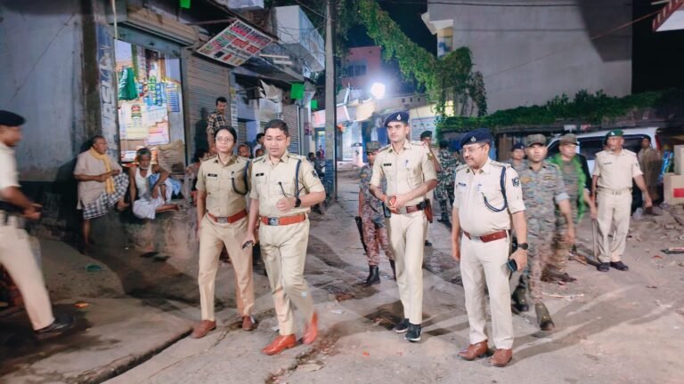 नगर पुलिस अधीक्षक गया द्वारा मुहर्रम पर्व के अवसर पर चाकंद थाना क्षेत्र अंतर्गत चाकंद एवं कोतवाली थाना क्षेत्र अंतर्गत पंचायती अखाड़ा एवं कर्बला का निरीक्षण कर ताज़िया जुलुश एवं विधि व्यवस्था का जायजा लिया गया l