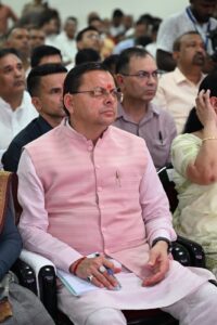 मुख्यमंत्री श्री पुष्कर सिंह धामी ने रविवार को रुड़की में प्रधानमंत्री श्री नरेंद्र मोदी के मन की बात कार्यक्रम के 135वें संस्करण को सुना। 12 IMG 20260628 WA0043