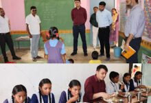 धमतरी /नवपदस्थ जिला सीईओ ने नगरी विकासखंड में विकास कार्यों एवं जनकल्याणकारी योजनाओं का किया निरीक्षण 38 1000473864