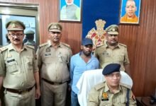 थाना को० कटरा पुलिस टीम द्वारा अनुमानित कीमत ₹ 06 लाख के हेरोइन के साथ 01 शातिर अभियुक्त गिरफ्तार, घटना में प्रयुक्त मोटर साइकिल बरामद 39 FB IMG 1784193695346