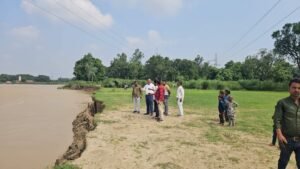 राप्ती कटान पर प्रशासन अलर्ट, 2 FB IMG 1784917132961