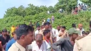 सिद्धार्थनगरः करीब 24 घंटे बाद बानगंगा में डूबे तीनों दोस्तों के शव मिले 2 FB IMG 1784917327887