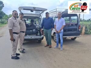स्कूल बस एवं अन्य वाहनों के विरुद्ध चैकिंग कार्यवाही, एलपीजी गैस किट की 02 मारूति वेन जप्त 2 FB IMG 6990719758216548666