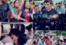 धनबाद जिले के कतरास थाना क्षेत्र अंतर्गत कतरास-तोपचांची मार्ग स्थित फुलवार बस्ती के पास शुक्रवार शाम ग्रामीणों ने एक आरोपी को दबोचा 23 IMG 20260704 WA0041