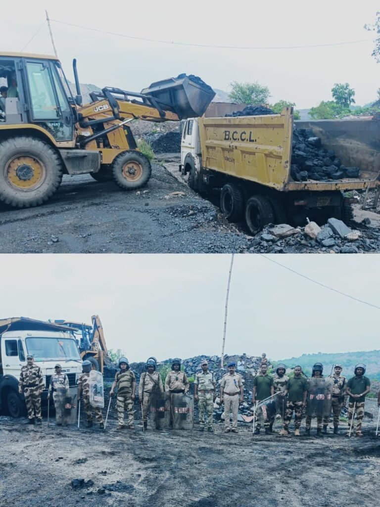 ब्लॉक-2 क्षेत्र में अवैध कोयले के खिलाफ संयुक्त रूप से छापेमारी… पुलिस,सीआईएसएफ,व बीसीसीएल अधिकारी की जबरदस्त कार्यवाई