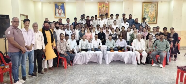 नई तकनीक और जनविश्वास से फिर मजबूत हुआ भारतीय डाक विभाग, उत्कृष्ट सेवाओं पर डाक कर्मियों का हुआ सम्मान