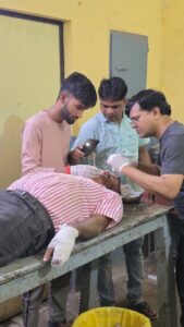एनएच-39 पर सड़क हादसा, धूमा कंपोजिट विद्यालय के प्रधानाध्यापक गंभीर रूप से घायल 12 IMG 20260710 WA0010