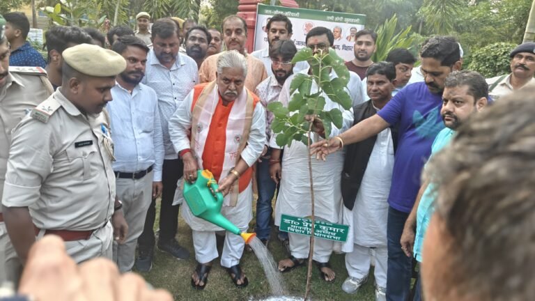 77वा वन महोत्सव 2026के अवसर पर गांधी मैदान मंडप पार्क गया में भव्य कार्यक्रम का आयोजन l