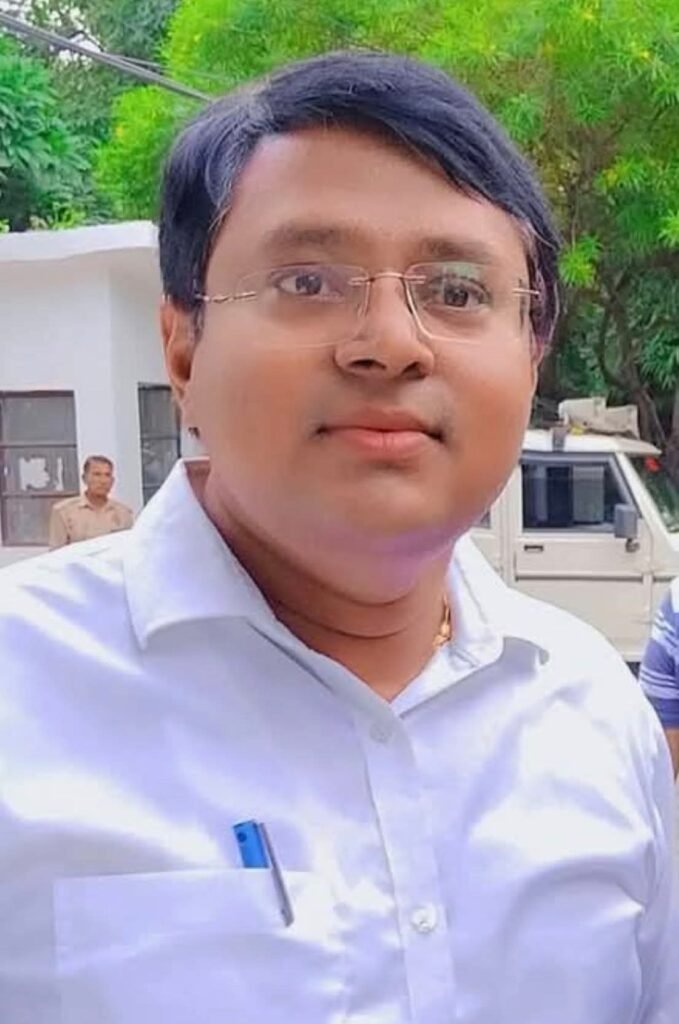 दुद्धी को मिले नए उप जिलाधिकारी रवि कुमार पासवान 1 IMG 20260716 WA0029 1