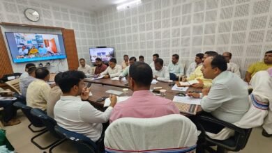 प्रधानमंत्री अनुसूचित जाति अभ्युदय योजना के तहतआदर्श ग्राम योजना की समीक्षा बैठक आयोजित l 22 IMG 20260716 WA0273