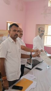 चोटीला में ग्रामीण सेवा शिविर, समस्याओं का हुआ समाधानः 7 पटृटे वितरण, बंटवारा और सीमांकन सहित कई सेवाओं का ग्रामीणों को मिला लाभ। 15 IMG20260710135042 01