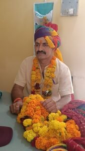 खारड़ा पटवारी अनोपसिंह भाटी को दि विदाई पटवारी देवीलाल जाट ने कार्यभार संभाला। 2 IMG20260720131458 01