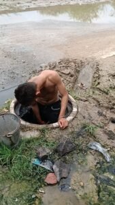 ग्राम पंचायत खारड़ा ने सीवरेज लाइन की कराई सफाई। 6 IMG20260724120506 01