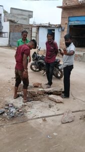 ग्राम पंचायत खारड़ा ने सीवरेज लाइन की कराई सफाई। 4 IMG20260724120602 01