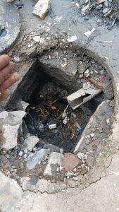 ग्राम पंचायत खारड़ा ने सीवरेज लाइन की कराई सफाई। 3 IMG20260724120711 01