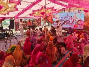 खारड़ा राम कुटिया में गुरु पूर्णिमा पर शिष्यों ने गुरुओं को नवाया शीश, दक्षिणा, मिठाई, श्रीफल भेंट कर आशीर्वाद लिया। 9 IMG20260729131559