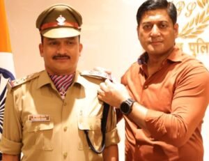 दरोगा से इंस्पेक्टर बने कुंदन राम,लगन व कर्तव्यनिष्ठा का।मिला ईनाम 2 IMG 0395