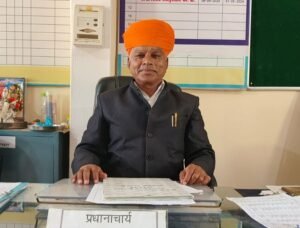 सेवानिवृत शिक्षक अमर सिंह राजपुरोहित धर्मधारी बने अधिवक्ता 2 IMG 20260720 094325