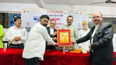 वाराणसी कचहरी में अब मिलेगी फ्री वाई-फाई सुविधा: महापौर ने किया शुभारंभ; जानें QR कोड से कैसे कनेक्ट करें हाई-स्पीड इंटरनेट 19 dc54b2677b8e269a7dcfd14bb1a5dce612168c0baa821b942eba3cbb995405ca.0