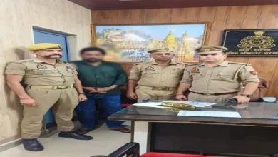 सारनाथ पुलिस को बड़ी कामयाबी: फिल्म बनाने के नाम पर 78 लाख की ठगी करने वाला शातिर मुंबई से गिरफ्तार 17 1c899213376ada0ee5fb11067a355eea4c235c04af017cd6021693a8ab9b46bc.0