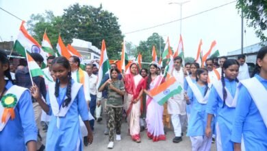 मंत्री श्रीमती लक्ष्मी राजवाड़े के नेतृत्व में सूरजपुर जिले में निकलीं भव्य तिरंगा यात्राएं 18 47 भव्य तिरंगा यात्राएं