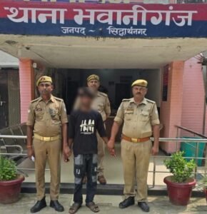 किशोरी से दुष्कर्म कर वीडियो बना करता था ब्लैकमेल 2 FB IMG 1785697784510