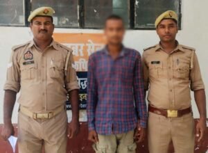 थाना कपिलवस्तु पुलिस द्वारा अपराध एवं अपराधियो के विरुद्ध चलाये जा रहे अभियान के तहत 2 FB IMG 1786031807267