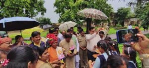 स्वतंत्रता दिवस पर विशेष मध्याह्न भोजन में शामिल हुए जनप्रतिनिधि एवं अधिकारी 4 FB IMG 1786849667710 1