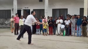 कस्तूरबा गांधी विद्यालय बाराचवर में डीएम का औचक निरीक्षण, छात्राओं की सुविधाओं में सुधार के निर्देश 3 FB IMG 1787538683673