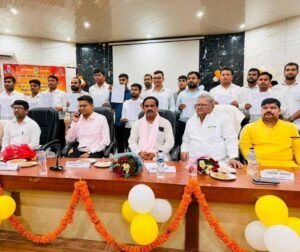 सिद्धार्थनगर में 84 नवनियुक्त प्राविधिक सहायकों को मिला नियुक्ति पत्र 3 FB IMG 1787681548771