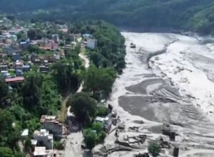 नेपाल के रसुवा जिले से इस वक्त की बड़ी खबर सामने आ रही है। 3 FB IMG 1787898749216