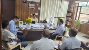 जिला कलक्टर ने की ग्रामीण विकास एवं पंचायती राज विभाग की योजनाओं की समीक्षा 3 IMG 20260801 WA0036