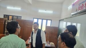 जिलाधिकारी चर्चित गौड़ ने पीएम श्री राजकीय इंटर कॉलेज दुद्धी का किया निरीक्षण 2 IMG 20260801 WA0037
