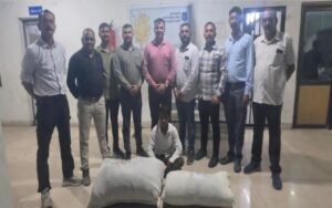 सामखियाली: SOG पुलिस ने 17.79 लाख रुपये के गांजे के साथ महिला और युवक को पकड़ा 2 IMG 20260804 WA0012